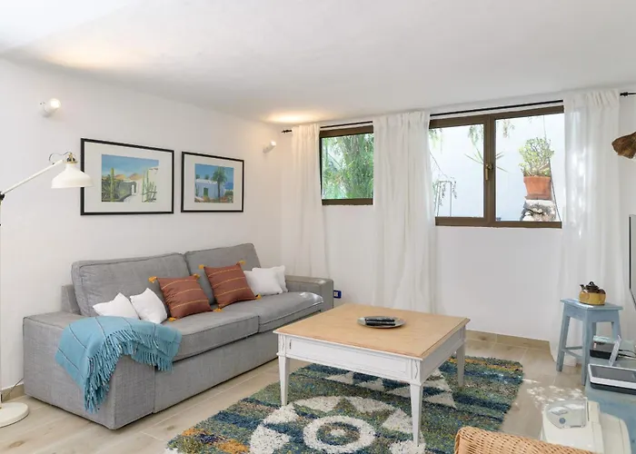 Estudio Tegoyo Apartment